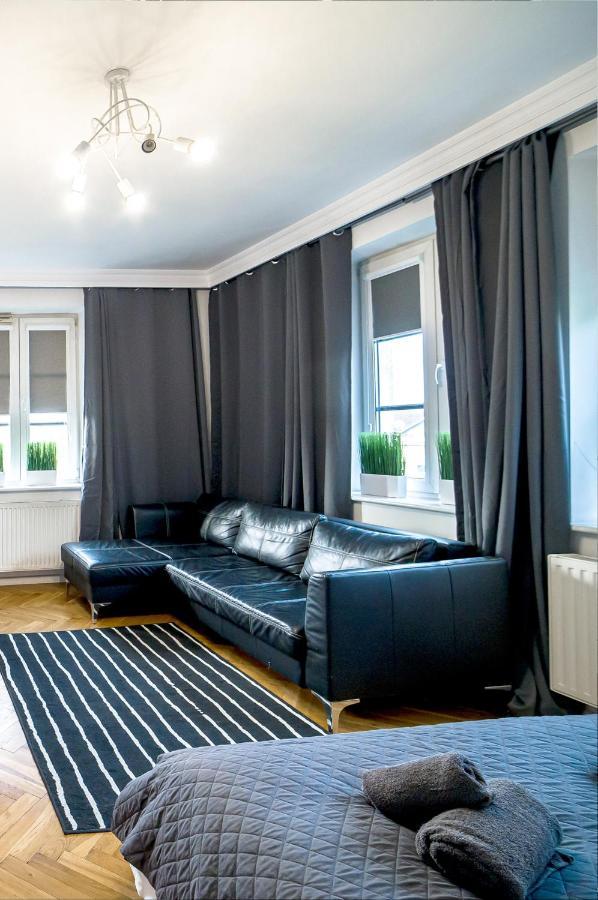 Deluxe Apartment City View Jacuzzi