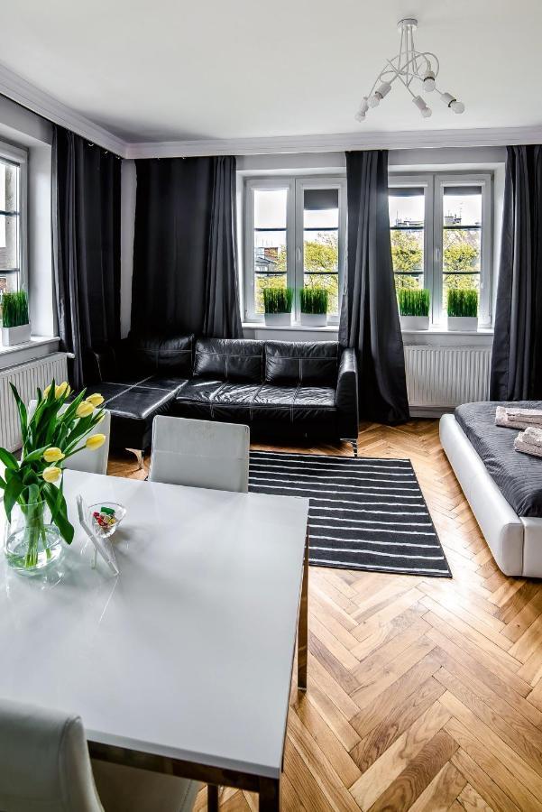 Deluxe Apartment City View Jacuzzi