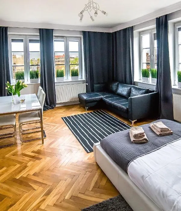 Cracovia Apartments-1